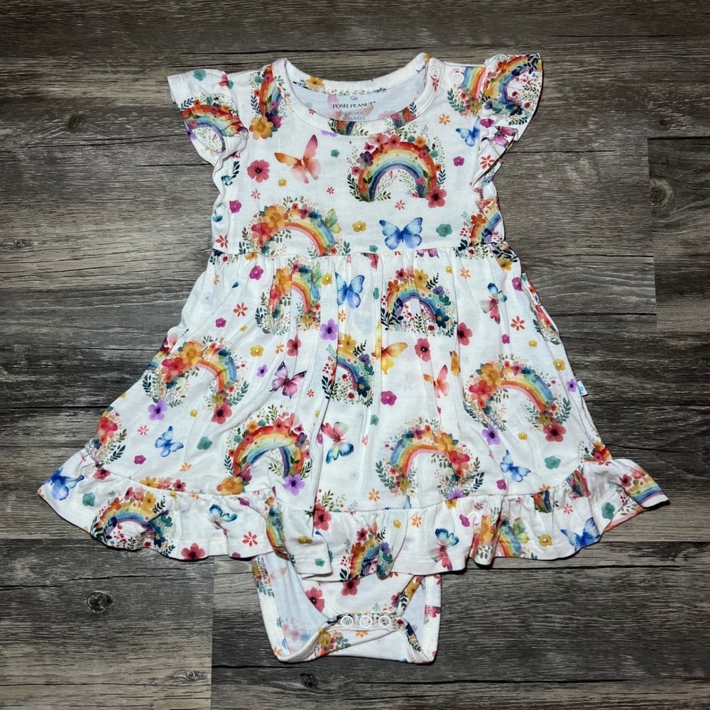 Posh Peanut 18/24 HTF/HSA Lucky Rainbow Twirl